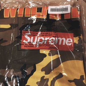 Supreme wheaties box logo